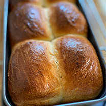 EKŞİ MAYALI HAMURDAN BRIOCHE