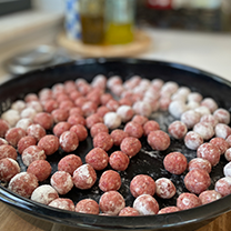 DOMATES SOSLU SULU KÖFTE