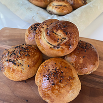 ZEYTİN EZMELİ&TATLI LOR PEYNİRLİ POĞAÇA