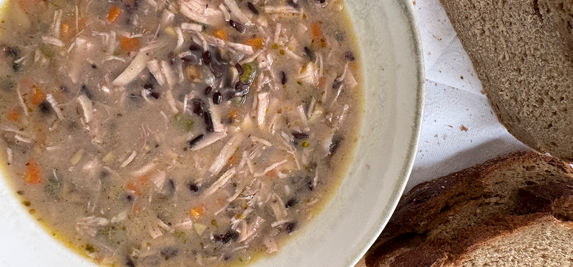 SİYAH PİRİNÇLİ MANTARLI TAVUK ÇORBASI — 1
