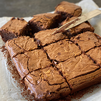 FISTIK EZMELİ ÇİKOLATALI BROWNI — 4