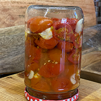 KONSERVE DOMATES SOSU (SARIMSAKLI)