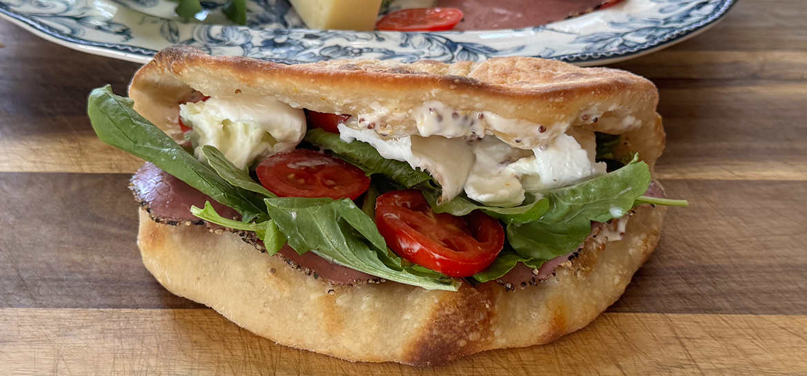 EKŞİ MAYALI HAMURDAN PANUOZZO — 1