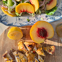 ŞEFTALİ VE IZGARA TAVUKLU YAZ SALATASI — 4