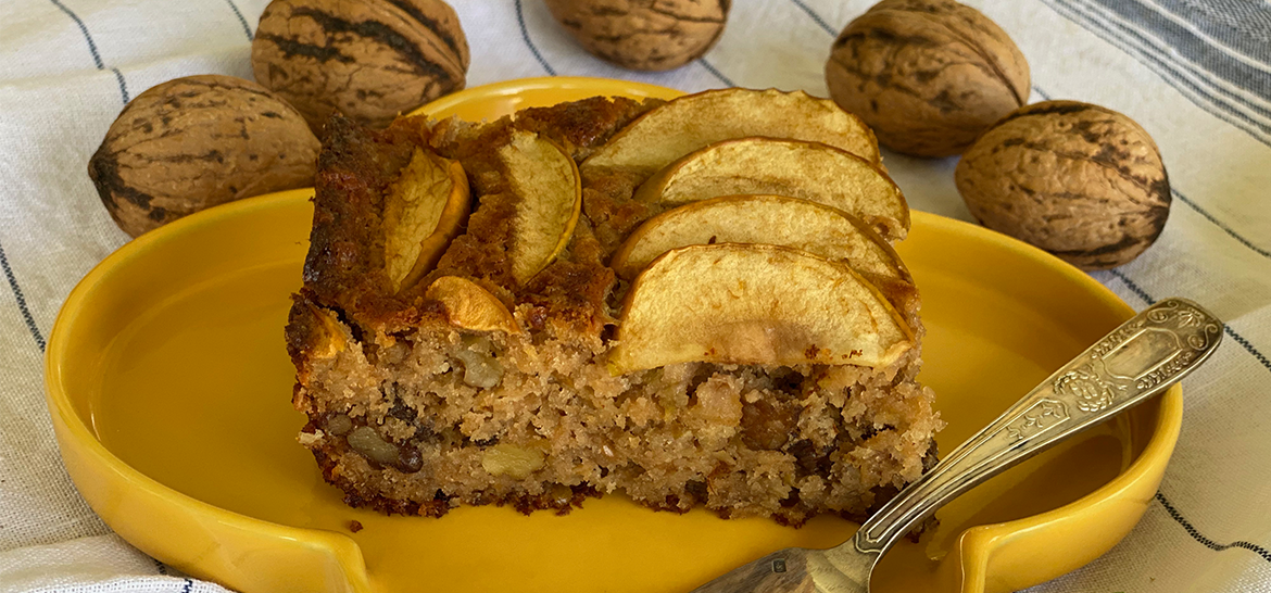 ELMALI PEYNİRLİ KEK — 1