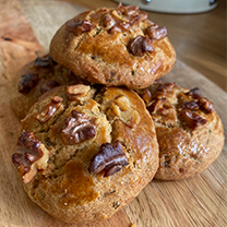 BEYAZ PEYNİRLİ DEREOTLU MAYASIZ POĞAÇA