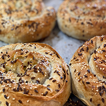 PAZILI KIYMALI BÖREK